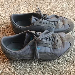 Gray Puma ladies size 7